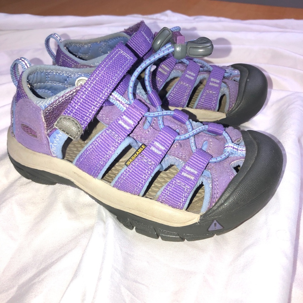 KEEN Girls Newport H2 Purple Sandals Size 12